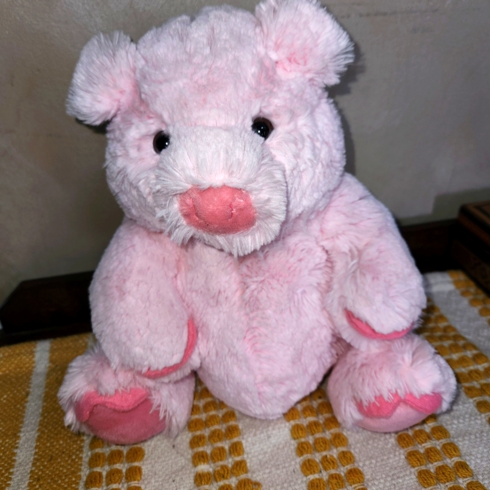 11" Russ Berrie "Puckers" Adorable Pink Plush Pig Toy